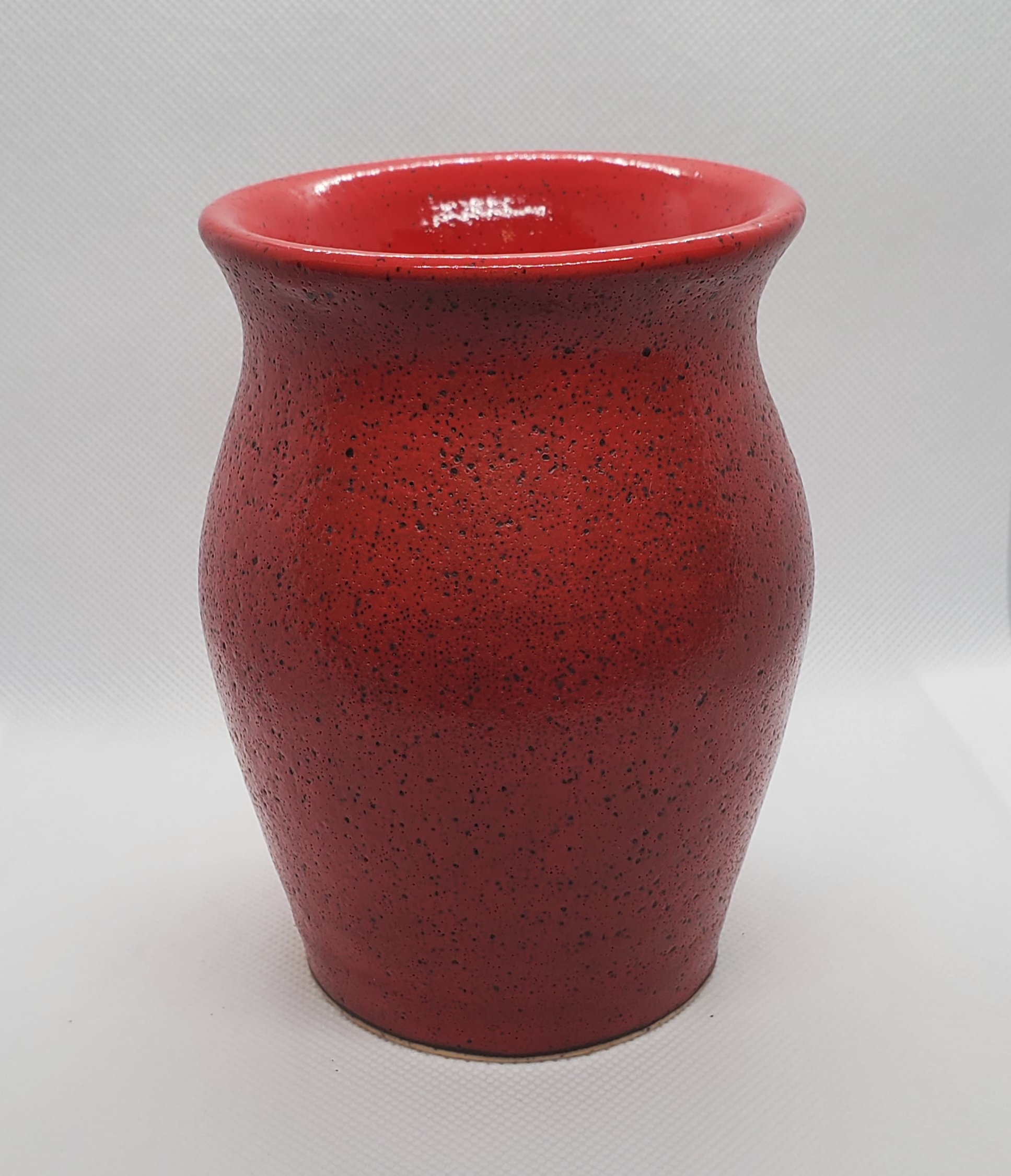 small red vase